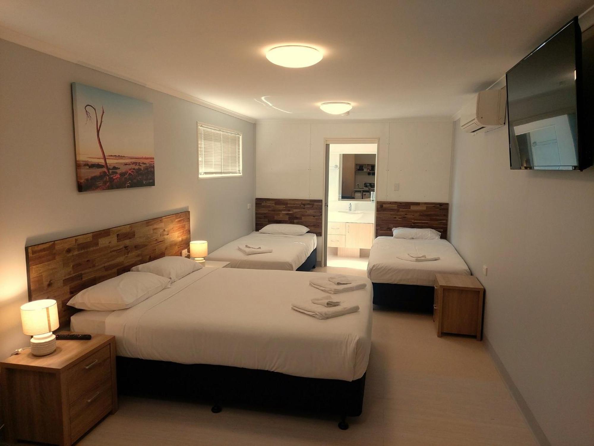 Lake Tyrrell Accommodation Lta Sea Lake ภายนอก รูปภาพ